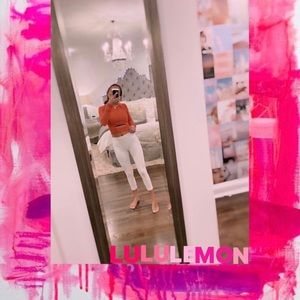 White Lululemon leggings